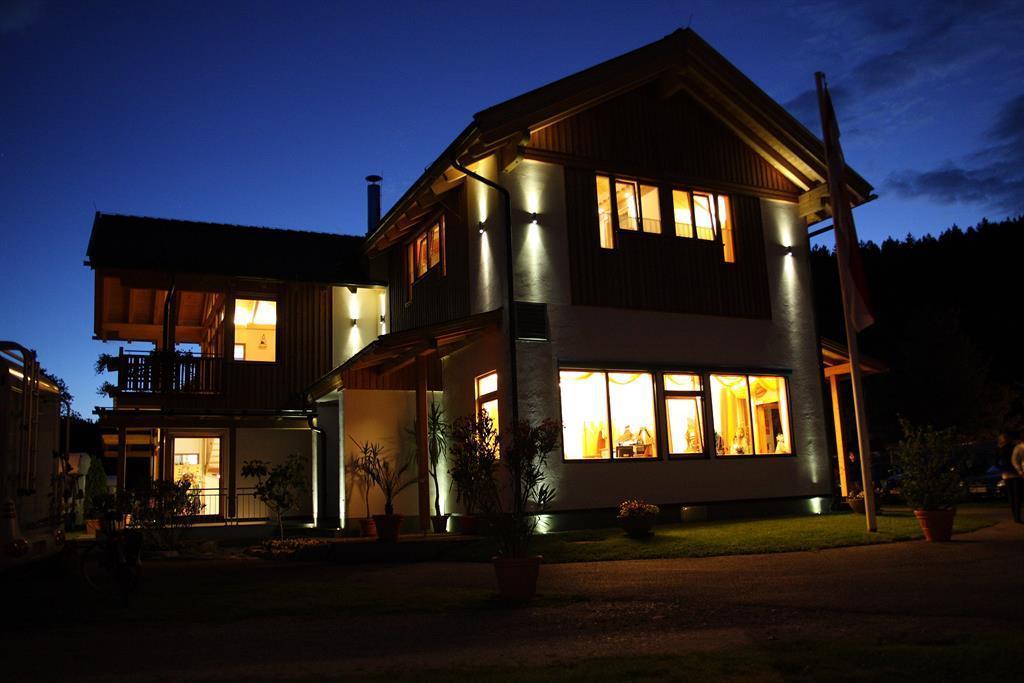 克恩顿州阿尔卑斯山营地酒店 Kotschach-Mauthen 外观 照片