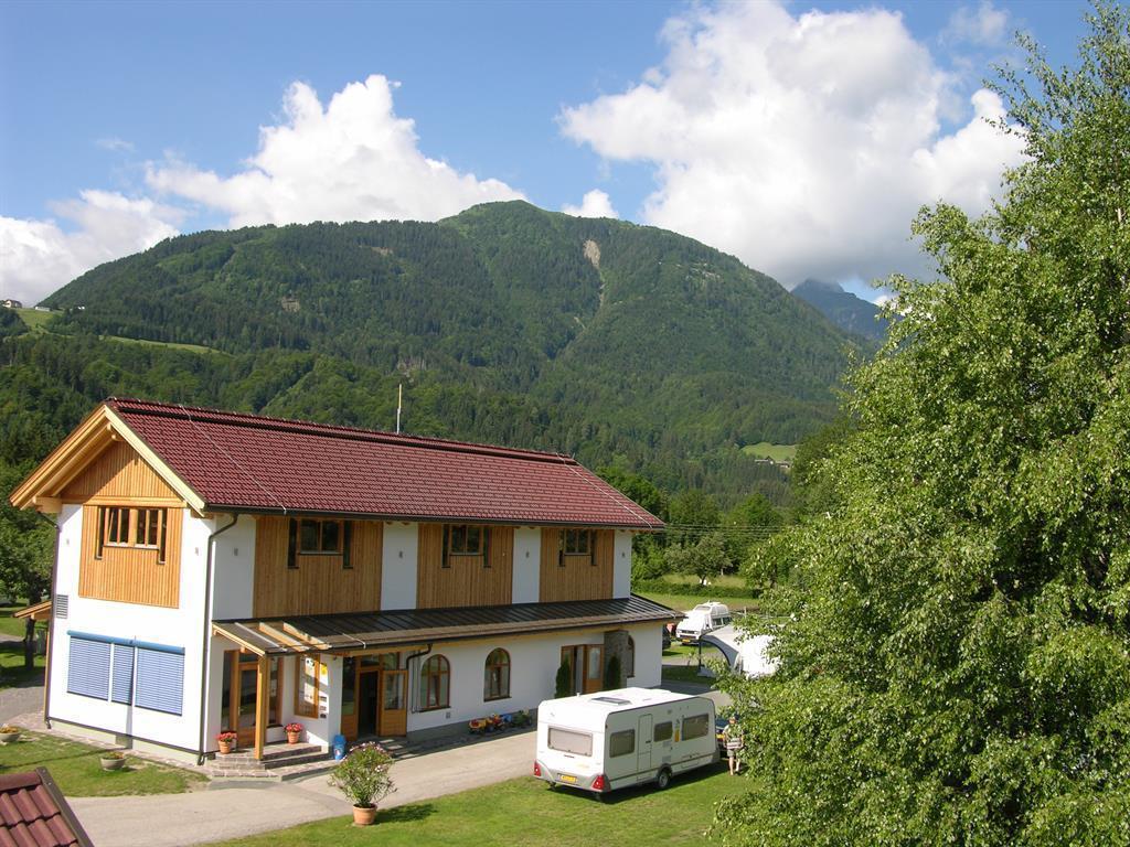 克恩顿州阿尔卑斯山营地酒店 Kotschach-Mauthen 外观 照片