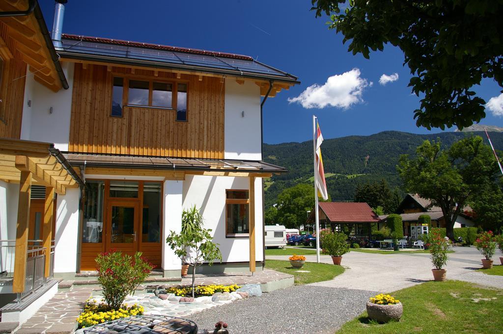 克恩顿州阿尔卑斯山营地酒店 Kotschach-Mauthen 外观 照片